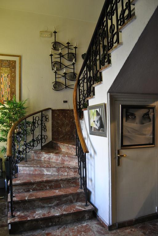 Hotel Pedro Torres Куэнка Экстерьер фото