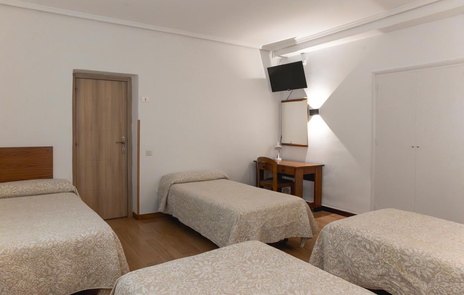 Hotel Pedro Torres Куэнка Экстерьер фото