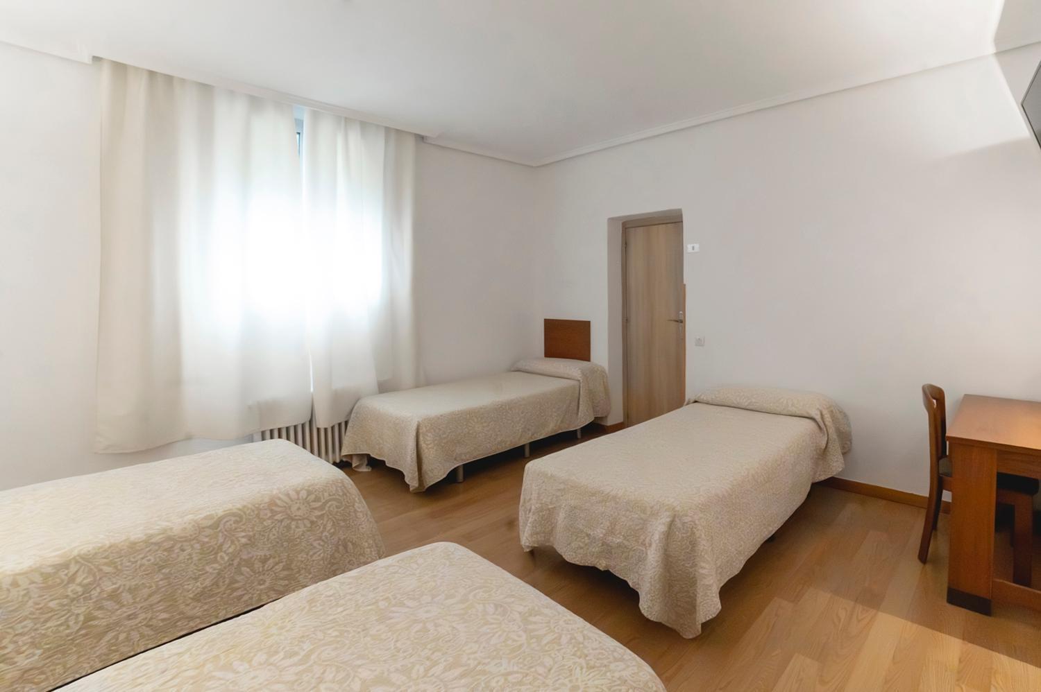 Hotel Pedro Torres Куэнка Экстерьер фото