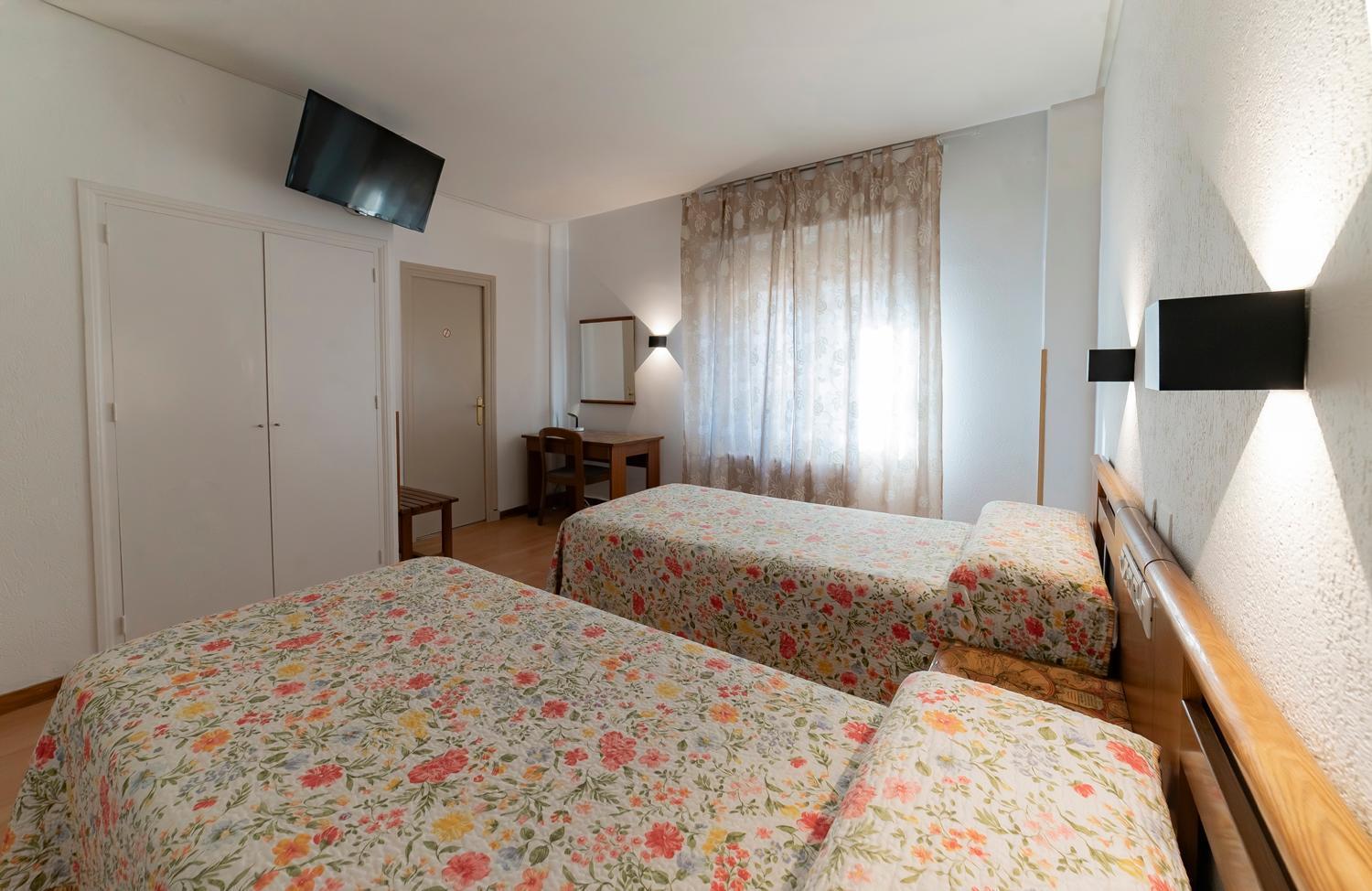Hotel Pedro Torres Куэнка Экстерьер фото