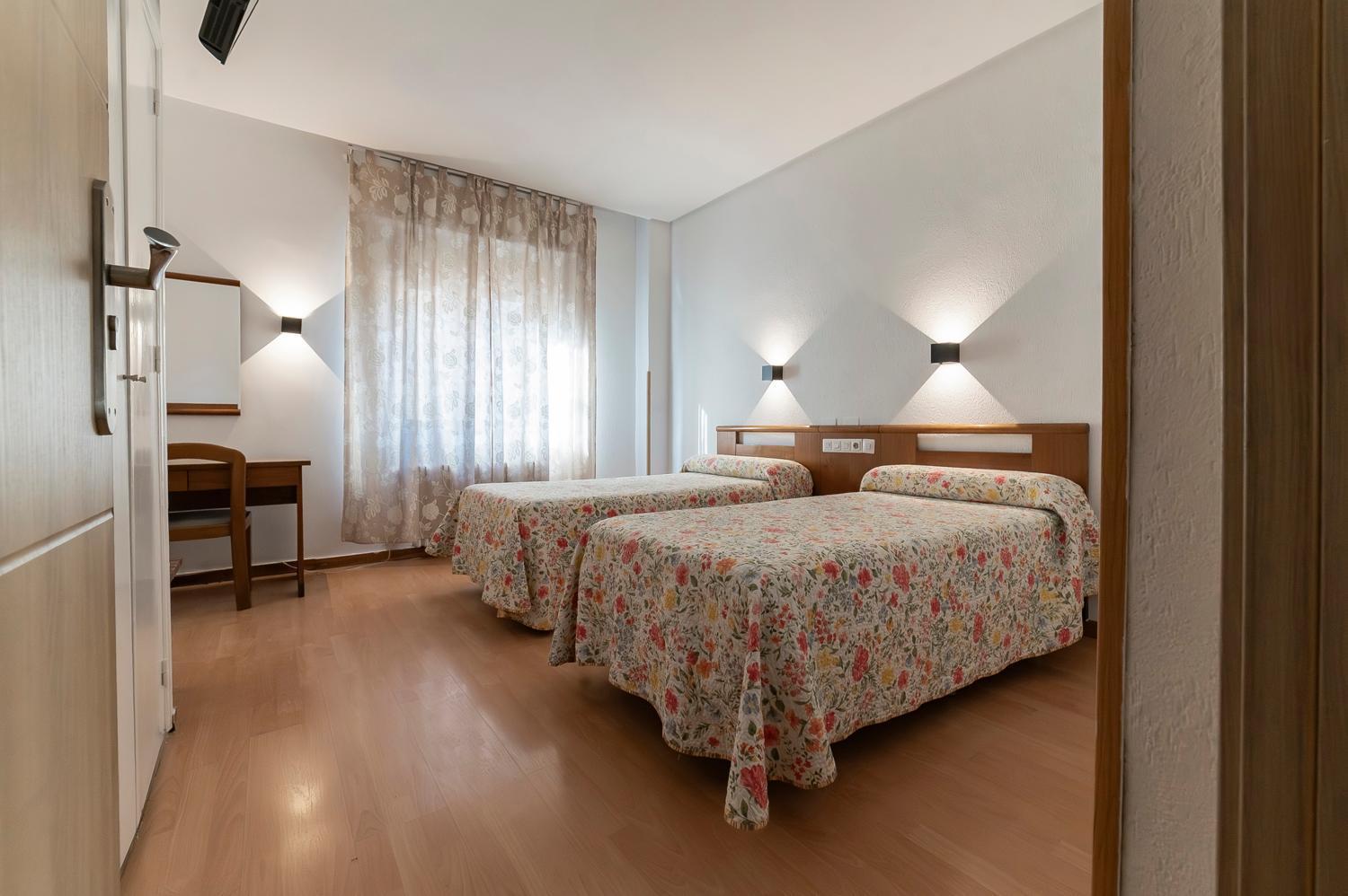 Hotel Pedro Torres Куэнка Экстерьер фото