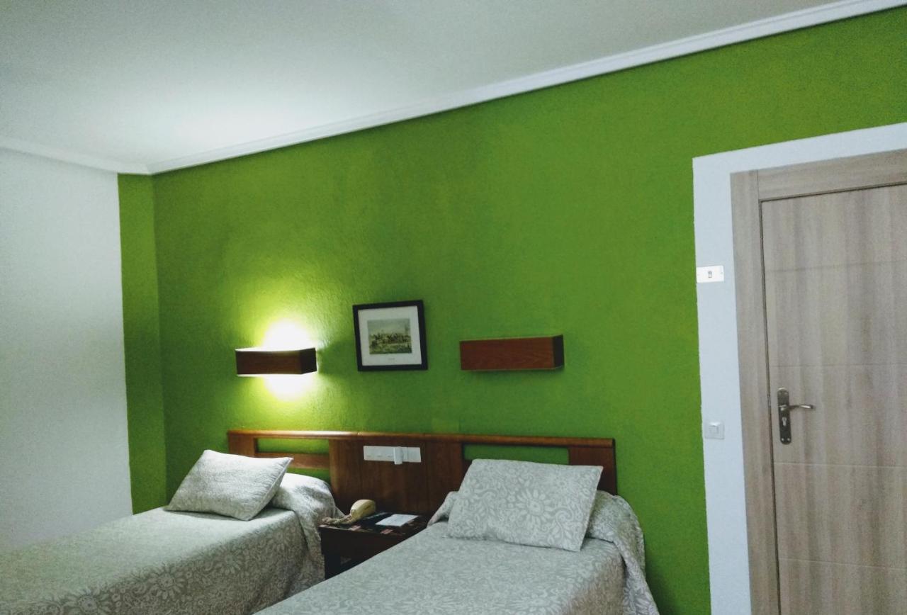Hotel Pedro Torres Куэнка Экстерьер фото
