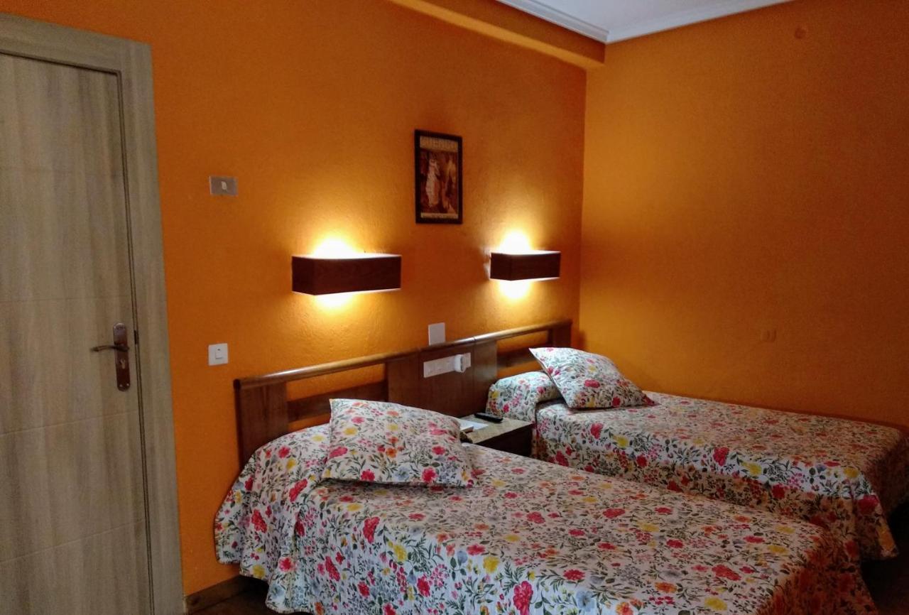 Hotel Pedro Torres Куэнка Экстерьер фото