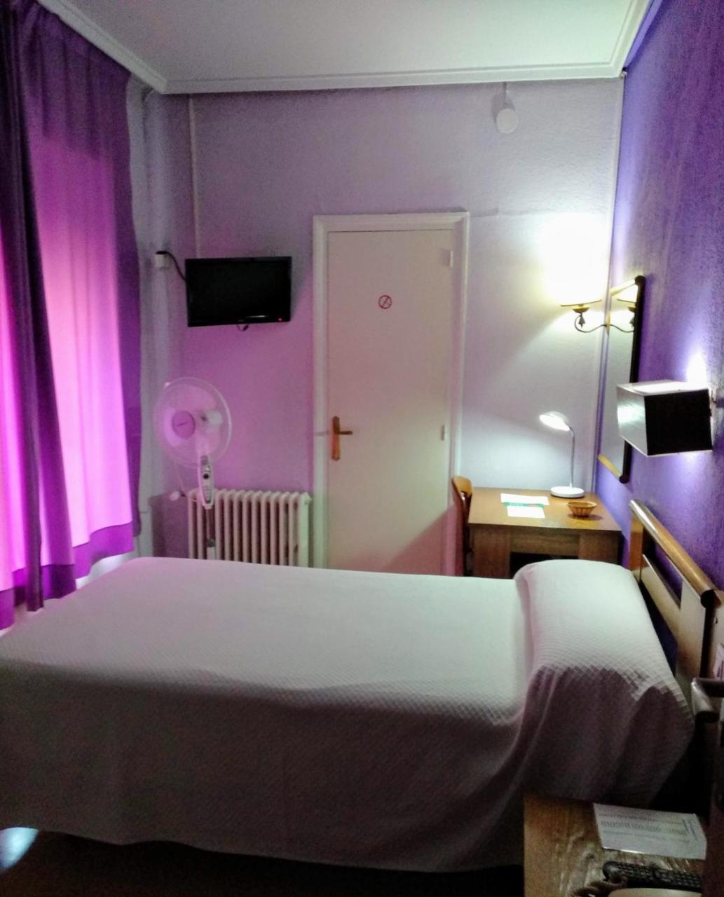Hotel Pedro Torres Куэнка Экстерьер фото